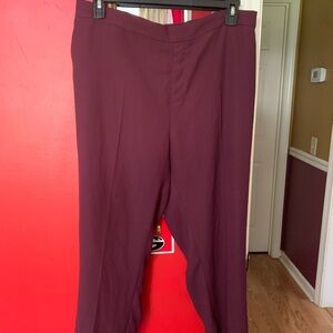 💚3/$25 Ellis 20W burgundy dress slacks